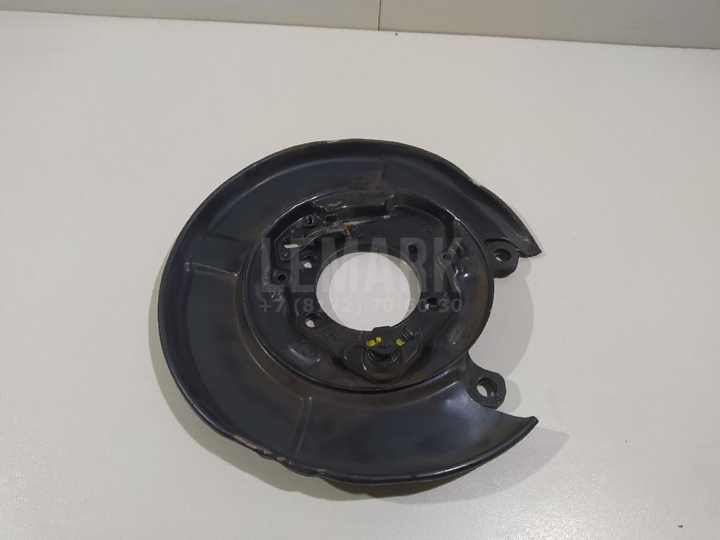 Щит опорный задний правый 440205TA5A Nissan