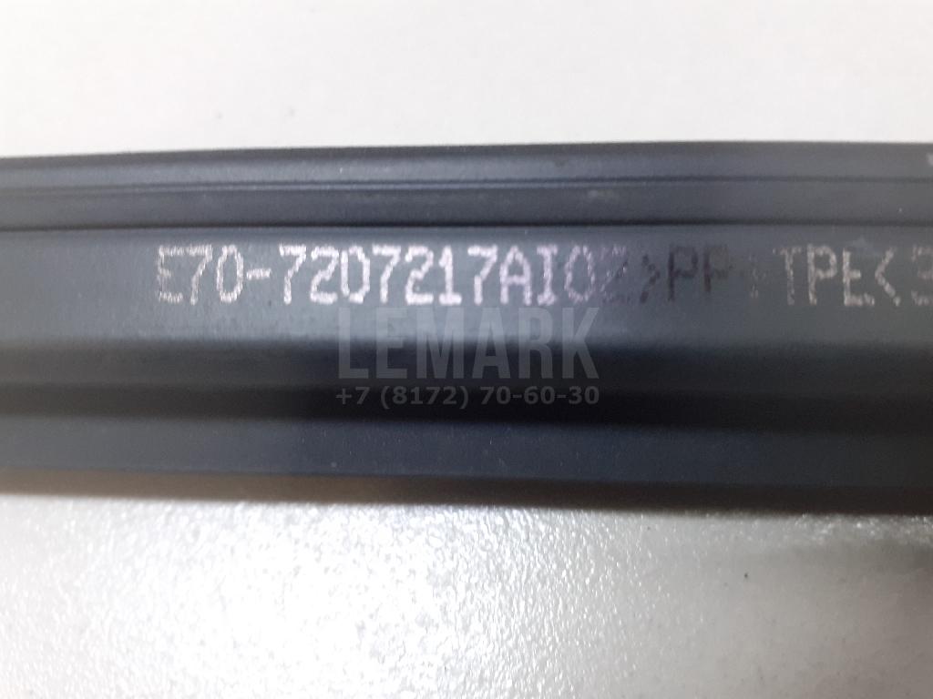 Накладка стекла переднего левого для  BMW X6 E71 2008-2014