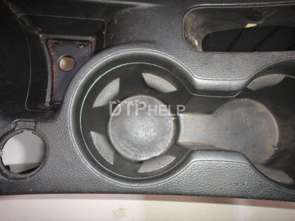 Фото Подлокотник для Chevrolet Cruze  2010
