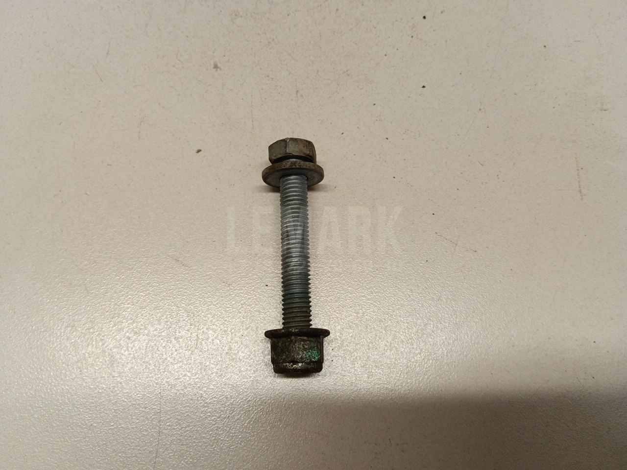 Болт для  BMW 3-serie F30/F31/F80 2011-2020