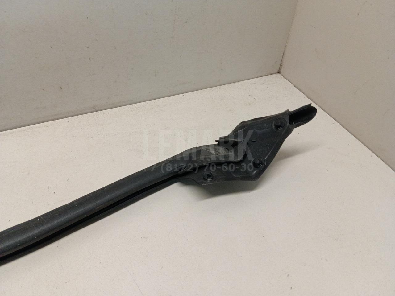 Уплотнитель стекла двери для  BMW X5 F15/F85 2013-2018