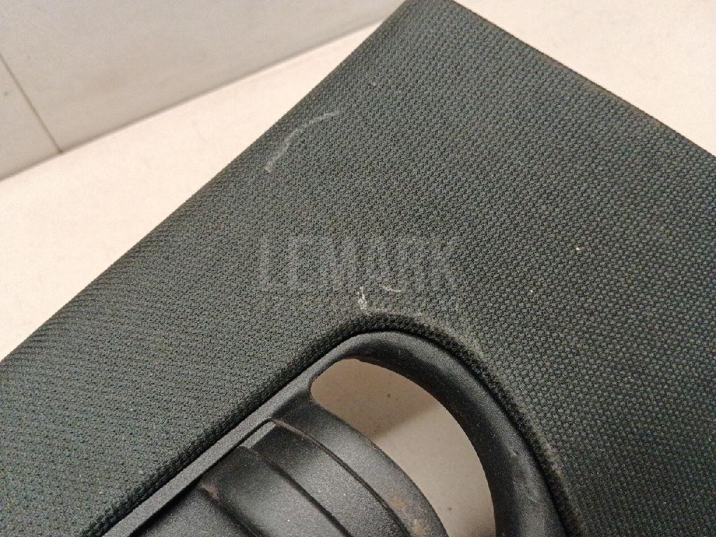 Обшивка стойки для  BMW 1-serie E82/E88 2007-2013
