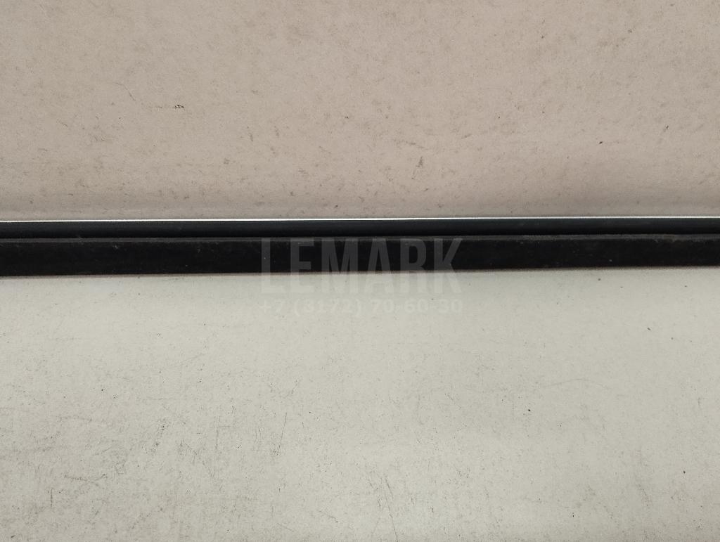 Накладка стекла заднего правого для  BMW 6-serie E63 2004-2009