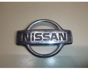Эмблема для Nissan Primera WP11E 1998-2001 с разбора состояние отличное