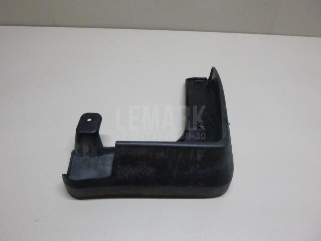 Брызговик передний правый 86832D3000 Hyundai-Kia