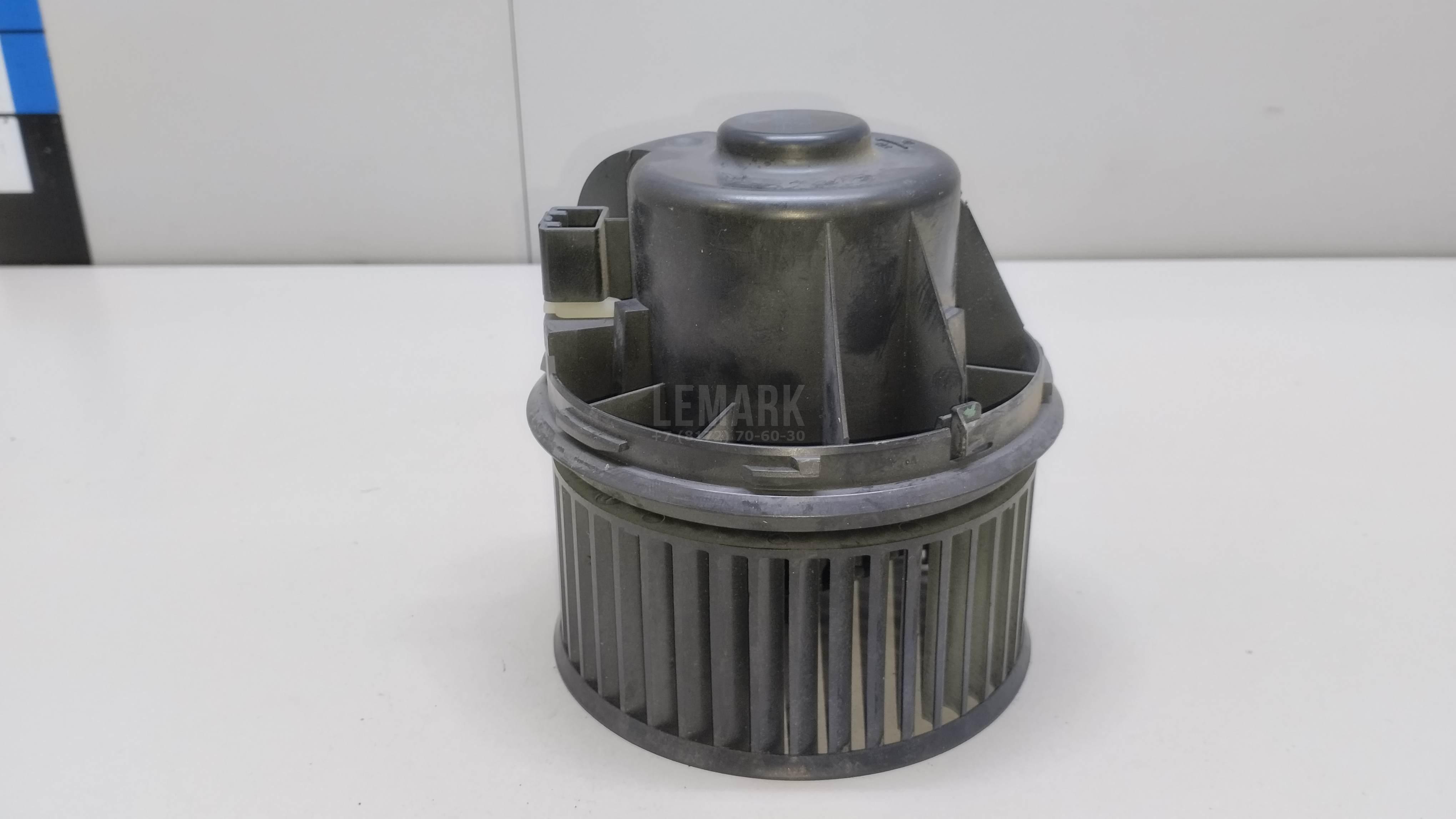 Моторчик отопителя 3M5H18456BD Ford