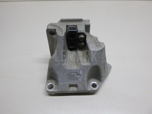 Кронштейн КПП 4521126667 Hyundai-Kia