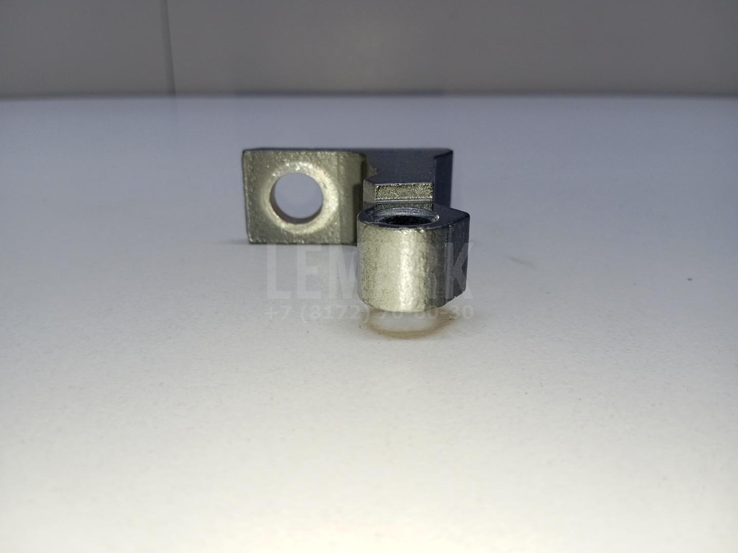 Петля двери для  BMW 4-serie F32/F33/F82 2012-2020