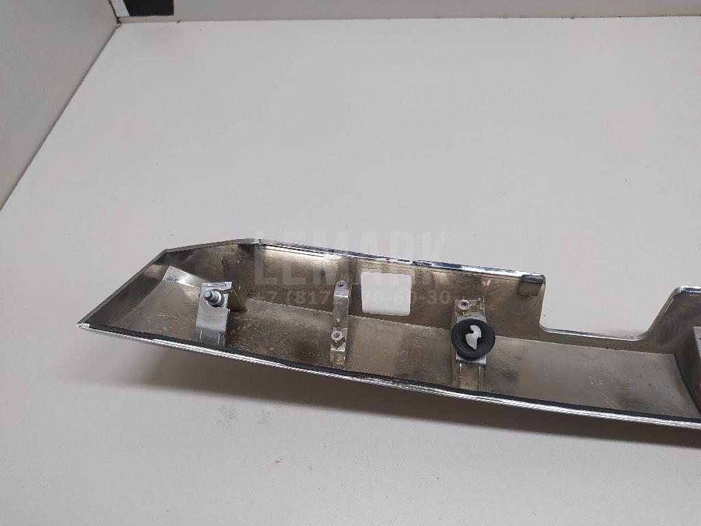 Накладка крышки багажника для  Astra