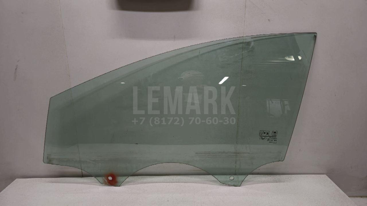 Стекло двери передней левой 1742302 Ford