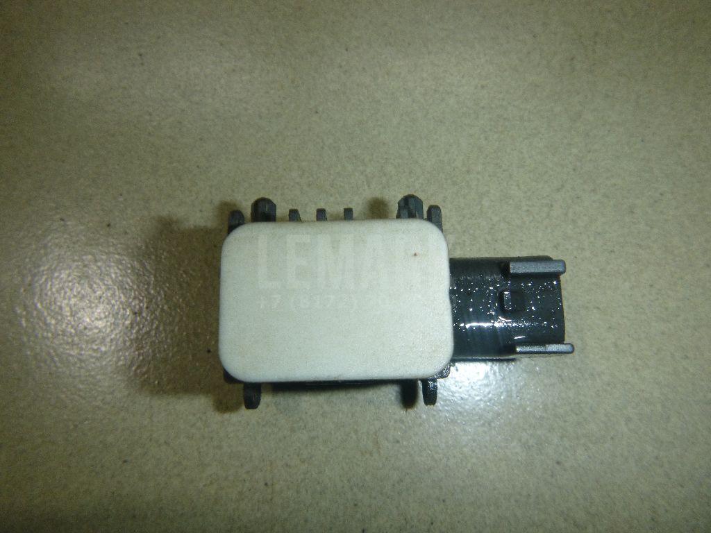 Датчик AIR BAG 959302B000 Hyundai-Kia