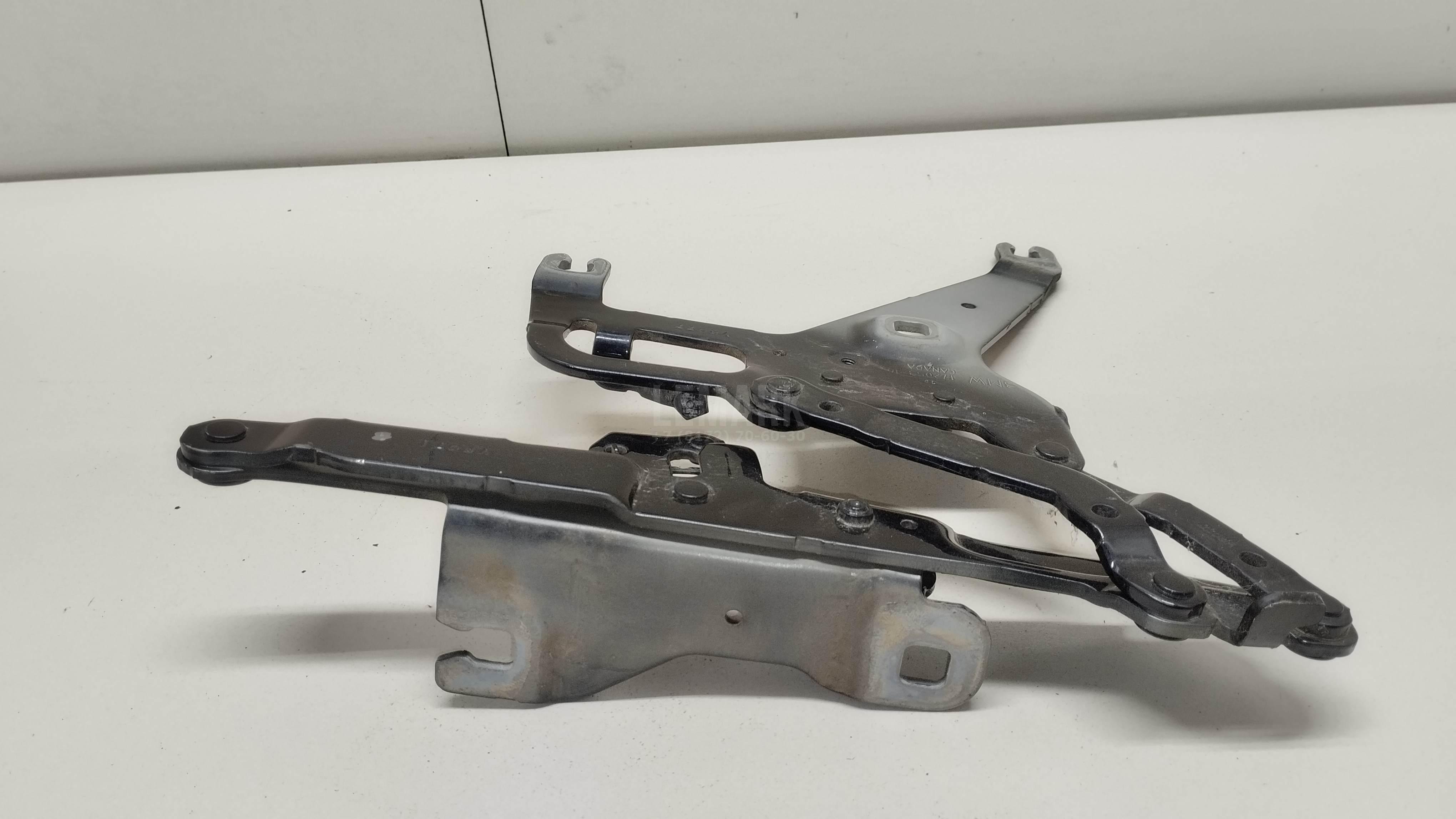Петля капота правая для  BMW X1 E84 2009-2015