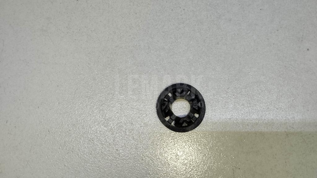 Фиксатор подставки капота 1470846 Ford