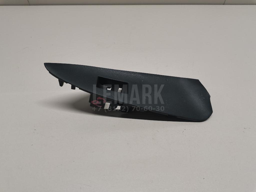 Накладка блока управления стеклоподъемниками 7427142010B0 Toyota