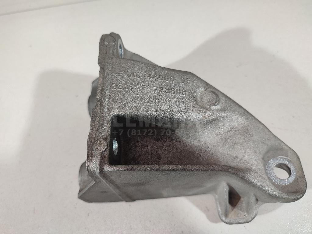 Кронштейн двигателя правый для  BPW R 1982