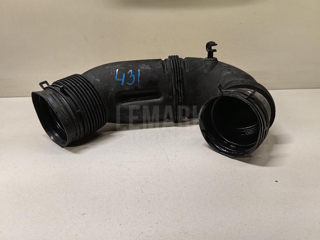 Патрубок воздушного фильтра 7L0129684B VAG