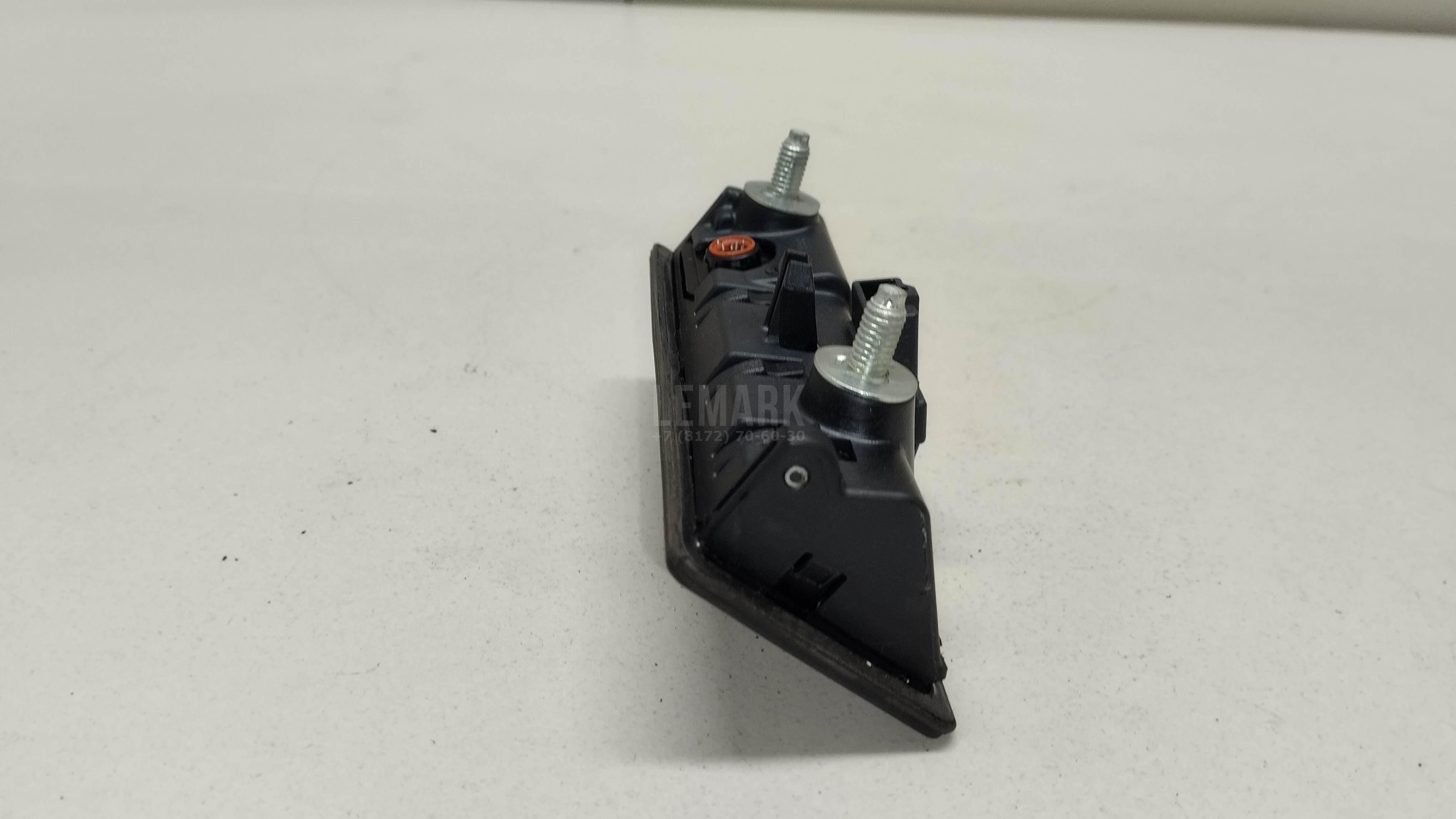 Кнопка открывания багажника для  BMW 3-serie G20/G21 2018
