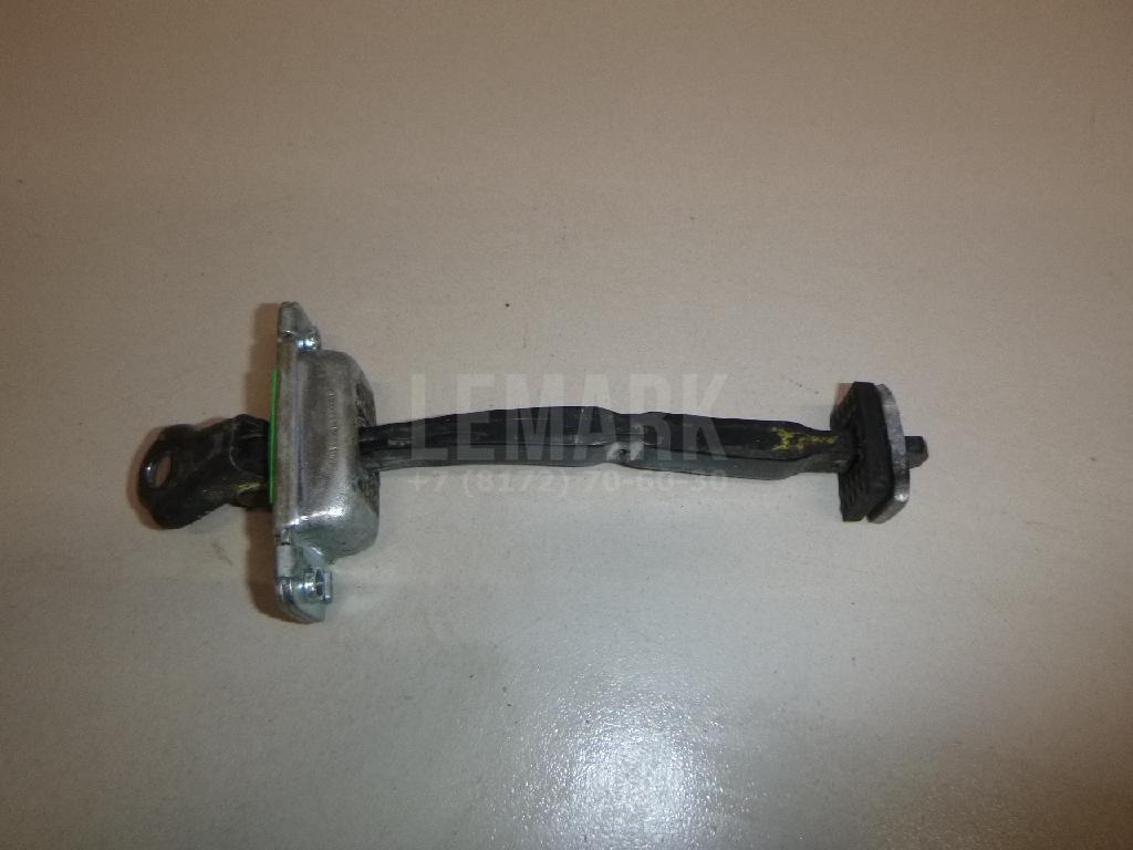 Ограничитель двери 793902B000 Hyundai-Kia