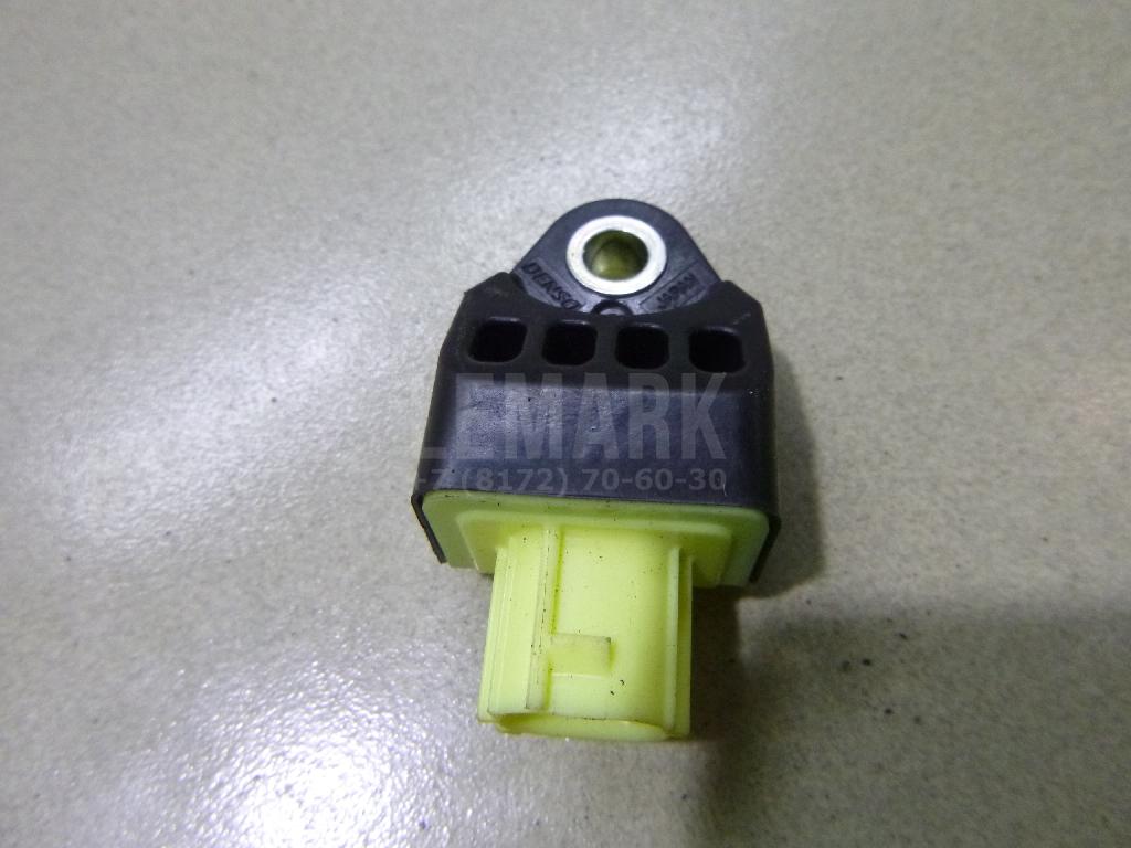 Датчик AIR BAG 8983133050 Toyota
