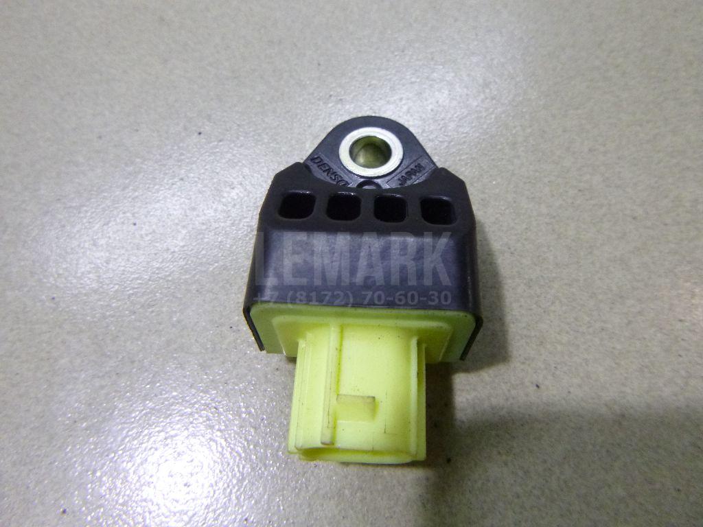 Датчик AIR BAG 8983133050 Toyota