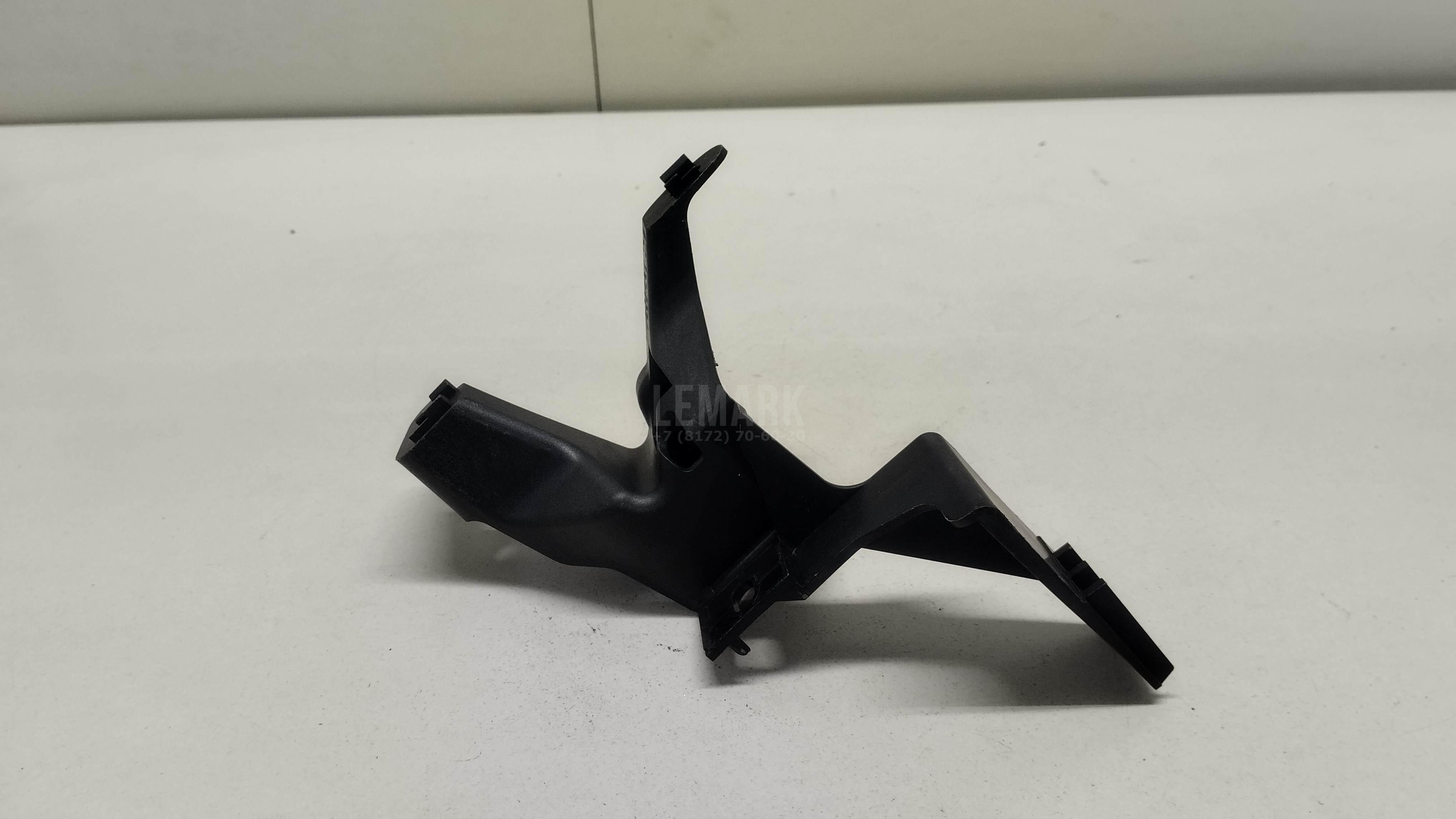 Кронштейн переднего бампера левый для  Acura TSX 2009-2014