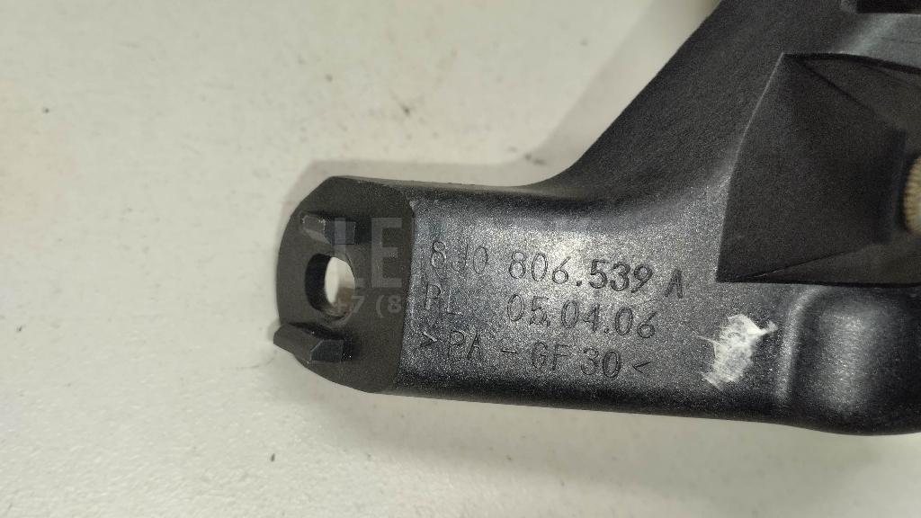 Кронштейн переднего бампера левый для  Acura TSX 2009-2014