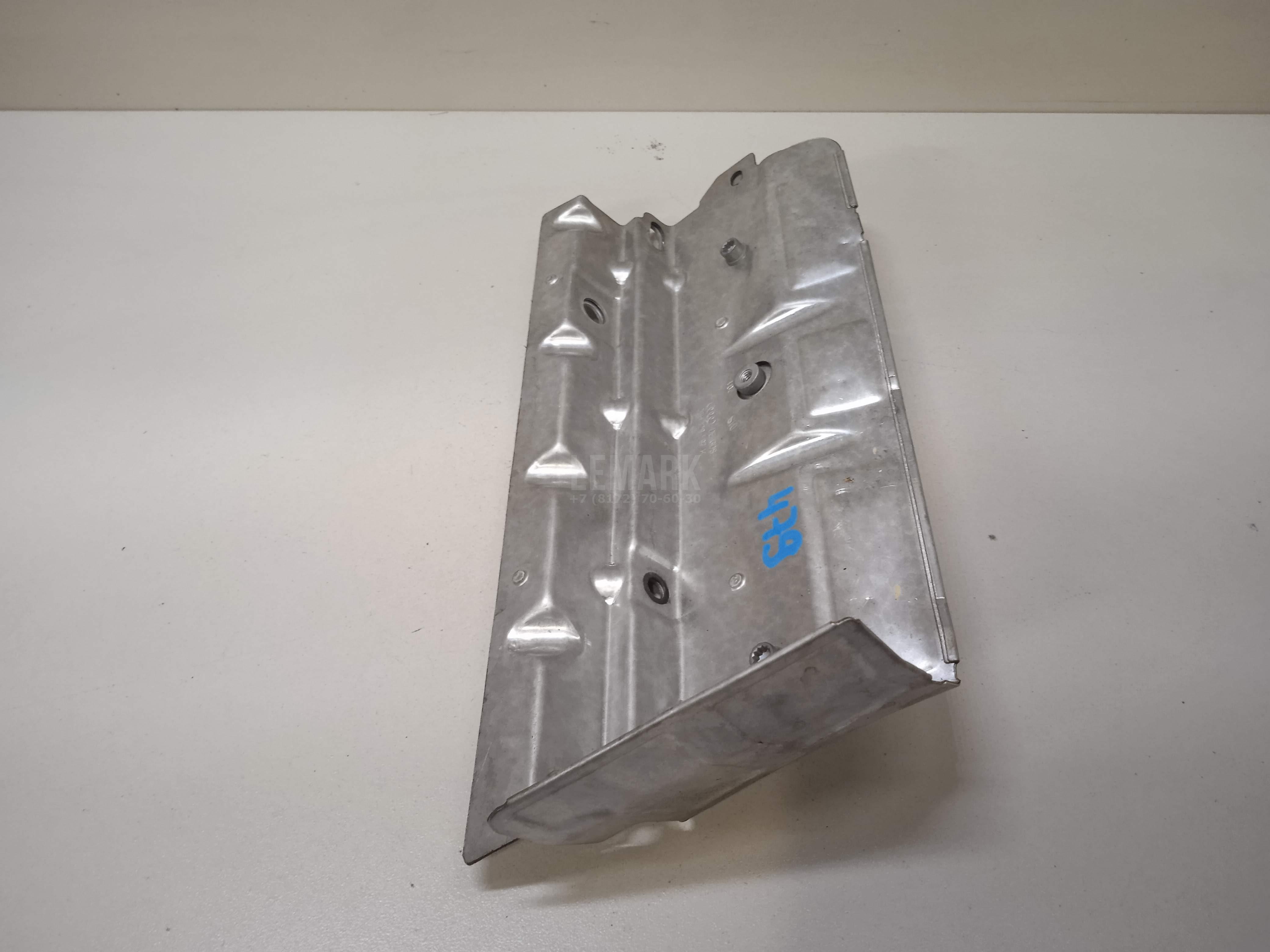 Экран тепловой для  BMW 1-serie E87/E81 2004-2011