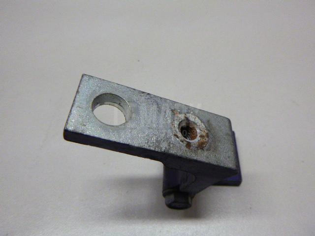 Петля двери для  BMW 7-serie F01/F02 2008-2015