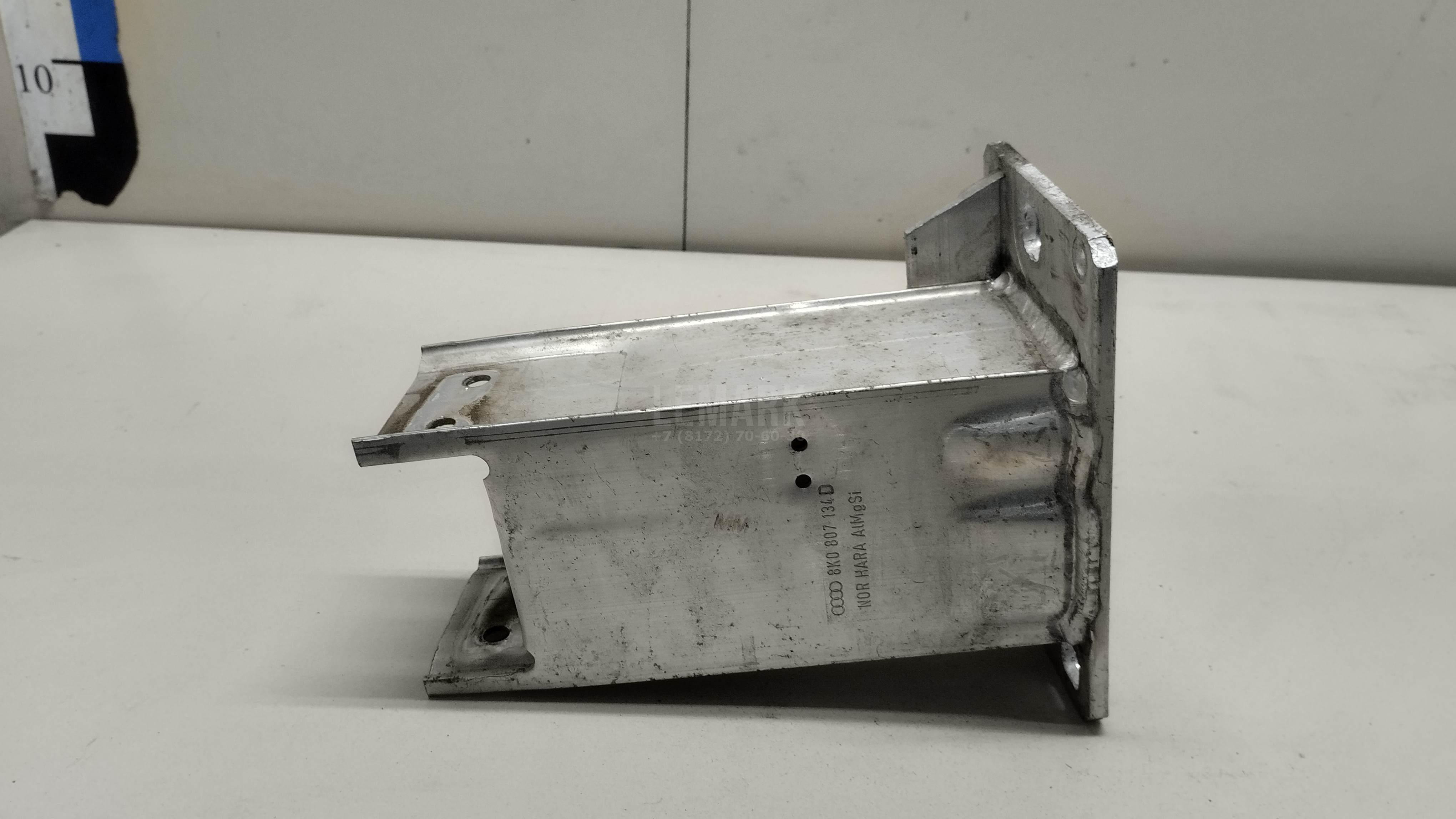 Кронштейн усилителя переднего бампера правый для  BMW X6 F16/F86 2014-2020