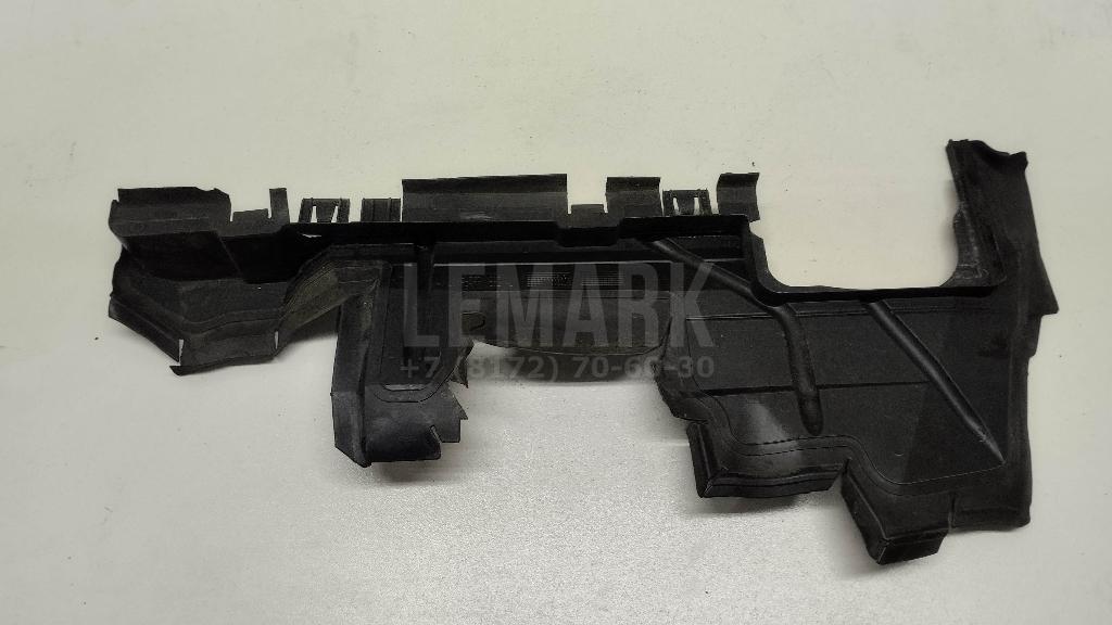 Воздуховод радиатора правый для  BMW 1-serie E82/E88 2007-2013