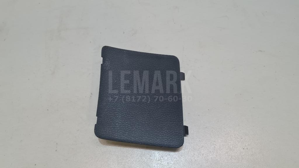 Накладка декоративная 6784842010C0 Toyota