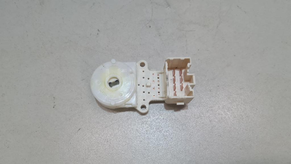 Группа контактная замка зажигания 8445012320 Toyota