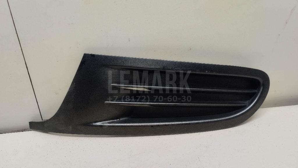Решетка в бампер левая 1K9853665A9B9 VAG
