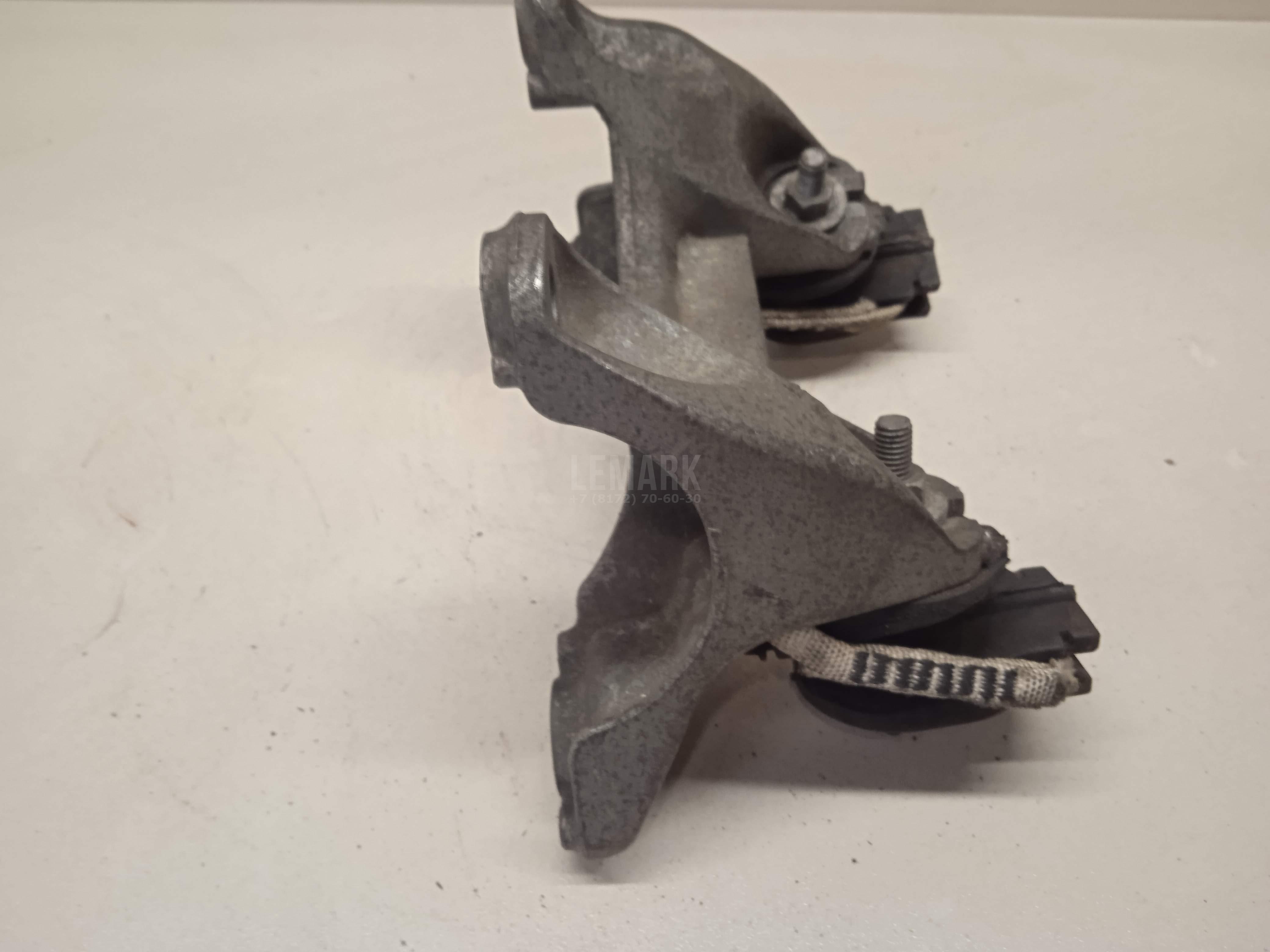 Опора КПП для  BMW 2-serie F45/F46 Tourer 2015-2022