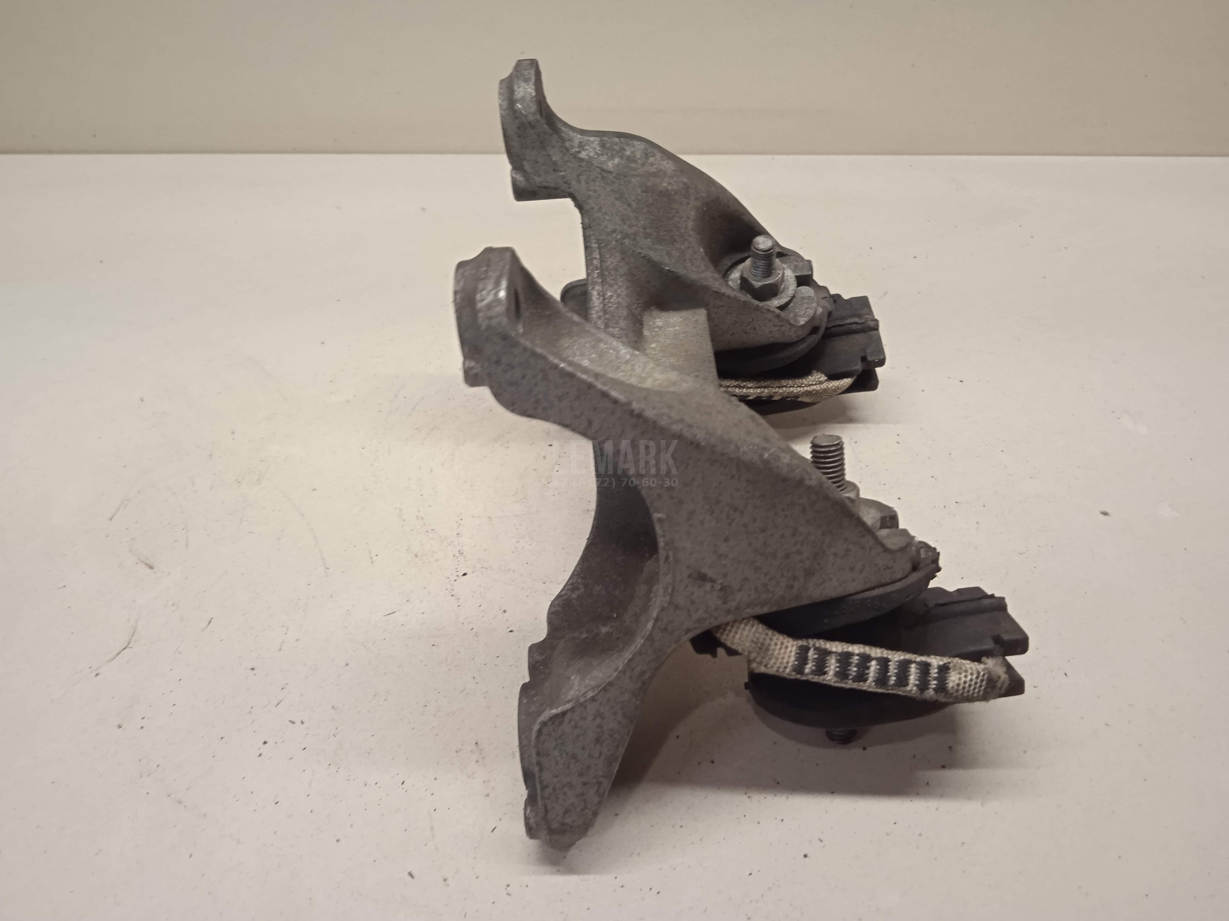 Опора КПП для  BMW 2-serie F45/F46 Tourer 2015-2022