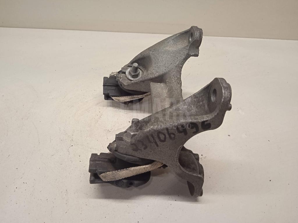 Опора КПП для  BMW 2-serie F45/F46 Tourer 2015-2022