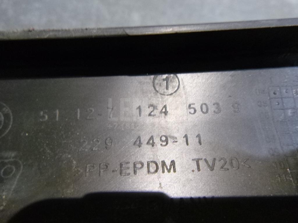 Молдинг заднего бампера для  Audi A4 [B7] 2005-2007