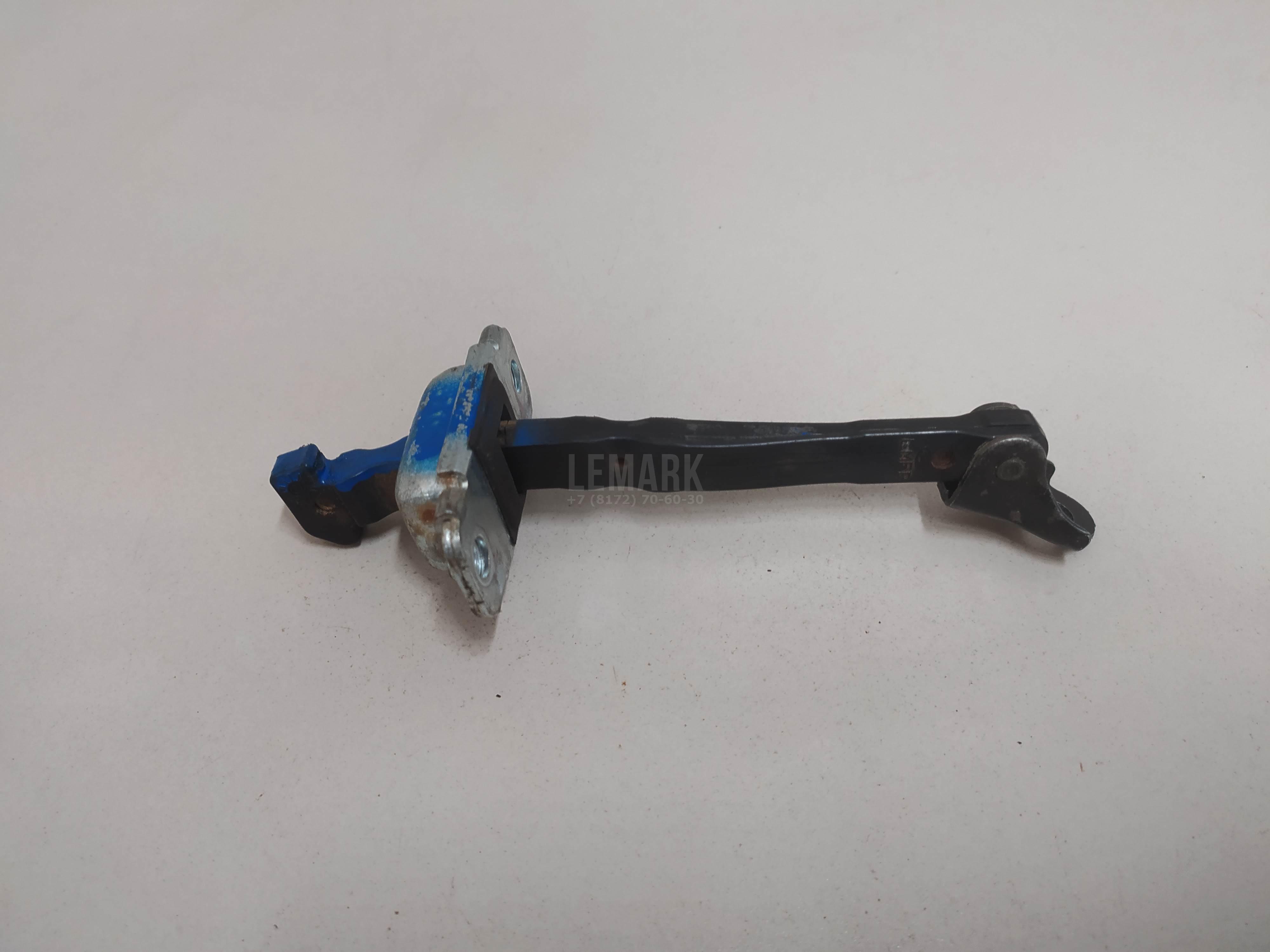 Ограничитель двери 793802S000 Hyundai-Kia
