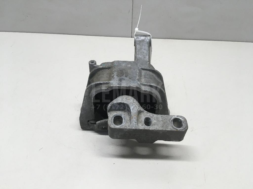 Опора двигателя правая 5N0199262G VAG