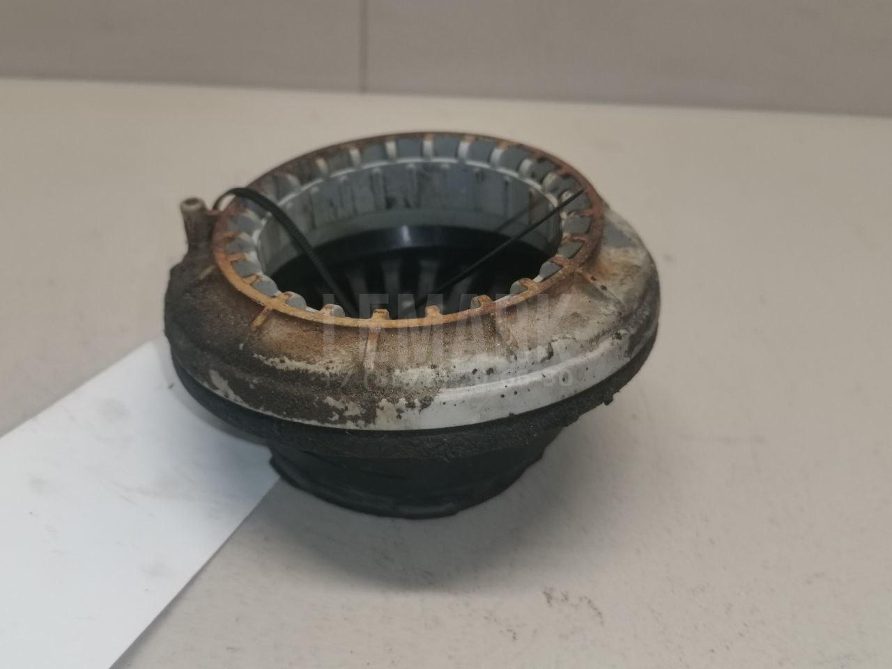 Подшипник опоры переднего амортизатора 1539863 Ford