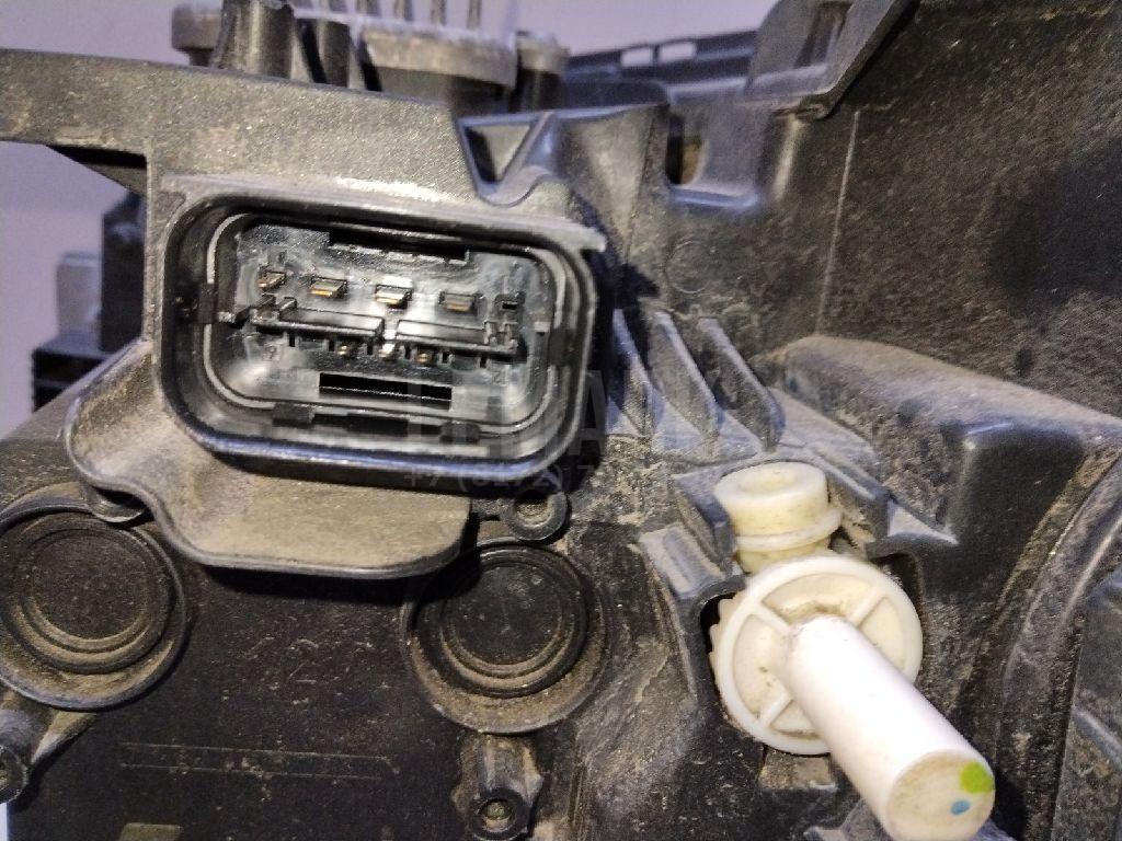 Фара правая для  Astra HD 8 2005-2011
