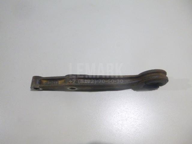 Кронштейн дифференциала 5238060110 Toyota