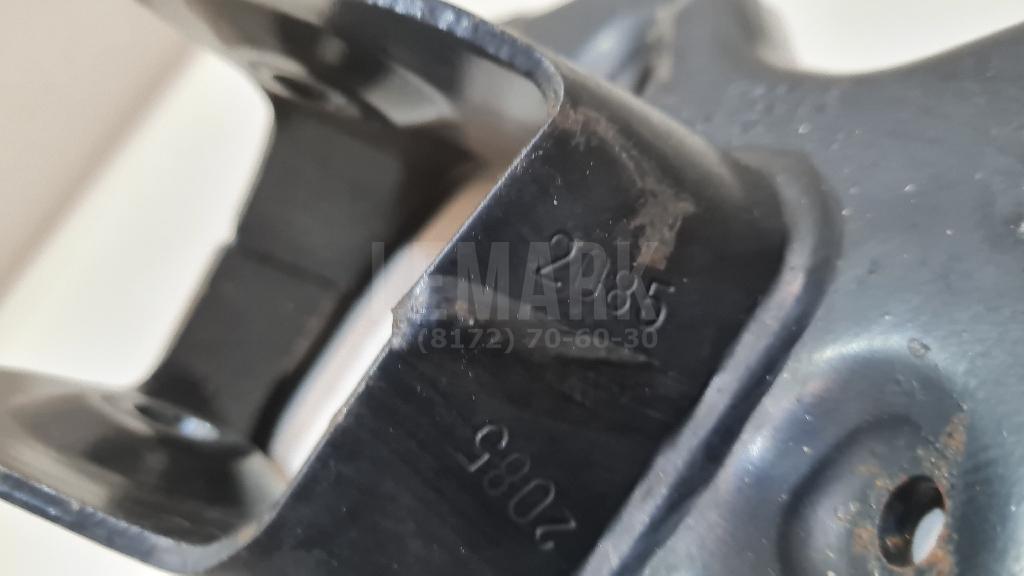 Кронштейн заднего рычага для  BMW X6 G06 2019