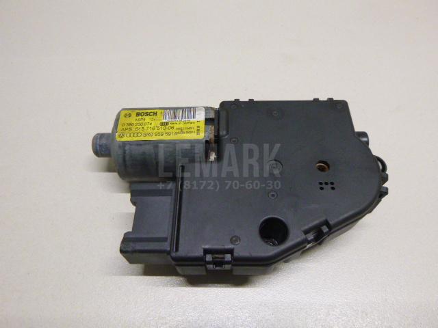 Моторчик люка 8R0959591A VAG