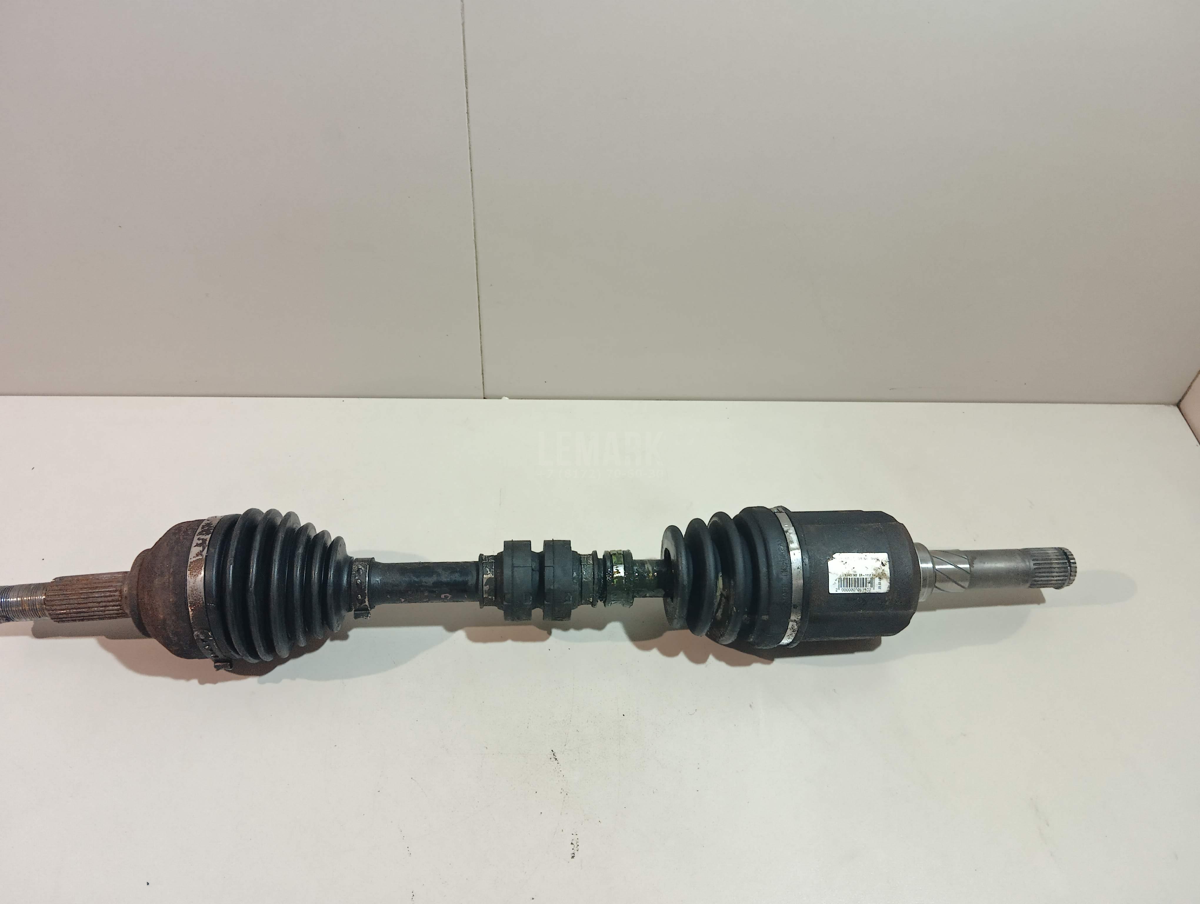 Полуось передняя левая 391018686R Renault