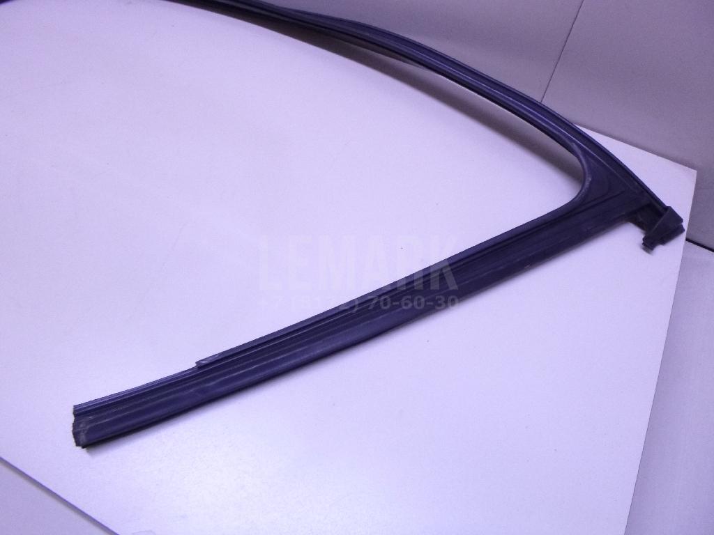 Уплотнитель стекла двери для  Audi A6 [C5] 1997-2004