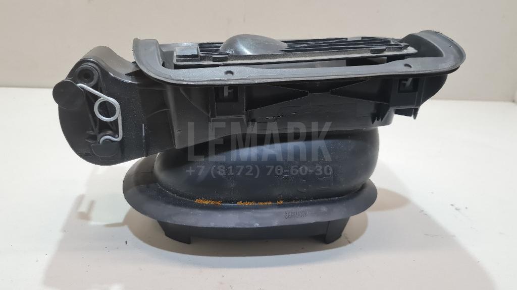 Ниша лючка бензобака для  BMW X3 E83 2004-2010
