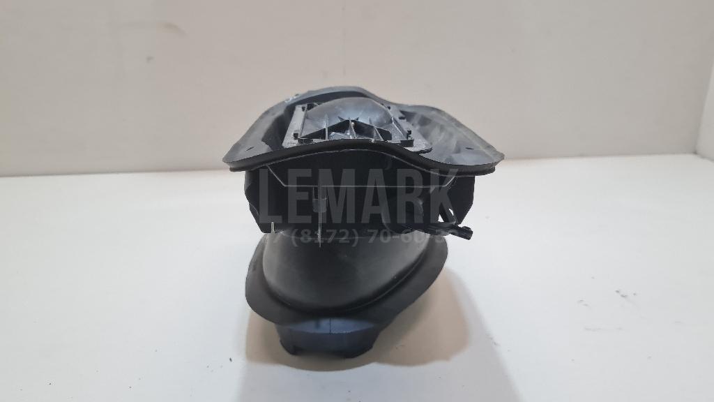 Ниша лючка бензобака для  BMW X3 E83 2004-2010