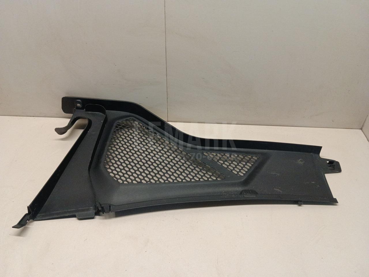 Решетка стеклооч. (планка под лобовое стекло) для  BMW X6 E71 2008-2014