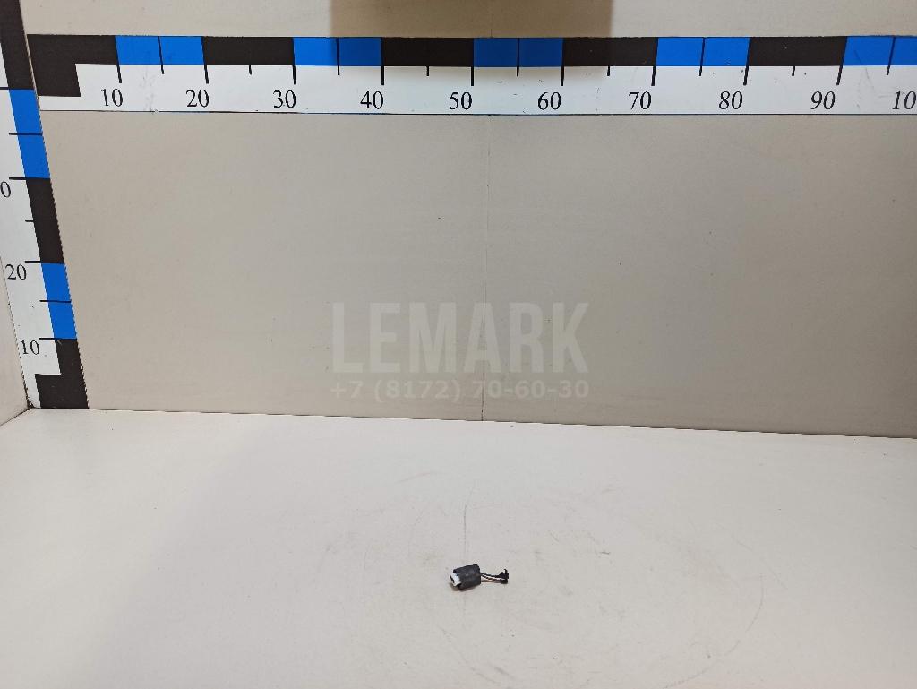 Разъем 61132359999 BMW